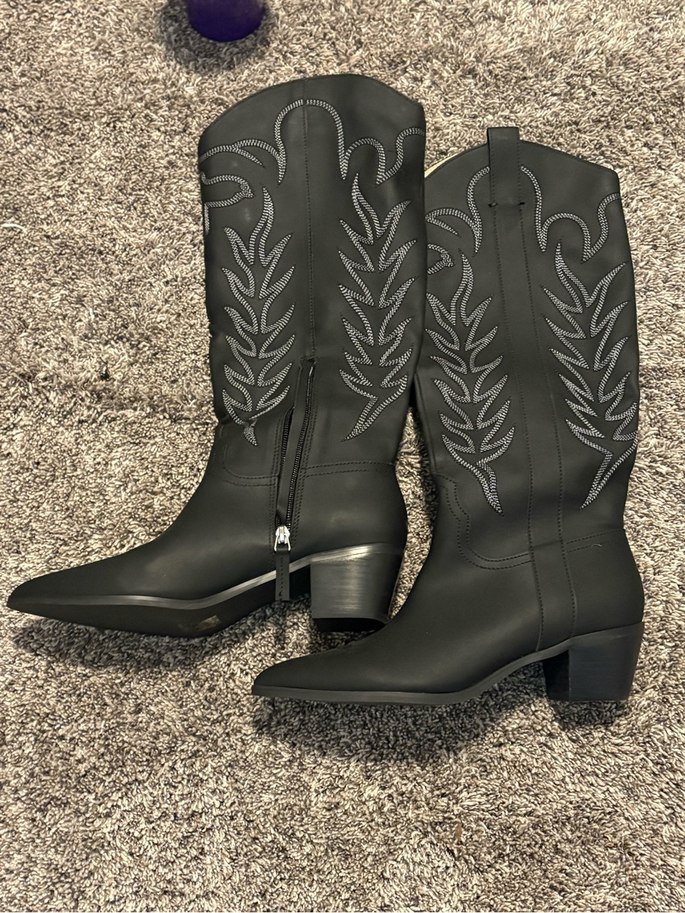 Mi.iM Black Western-Inspired Mid-Calf Heeled Boots
